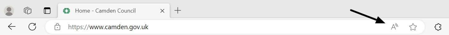 An arrow pointing at the read aloud symbol within the search bar of the Edge browser.